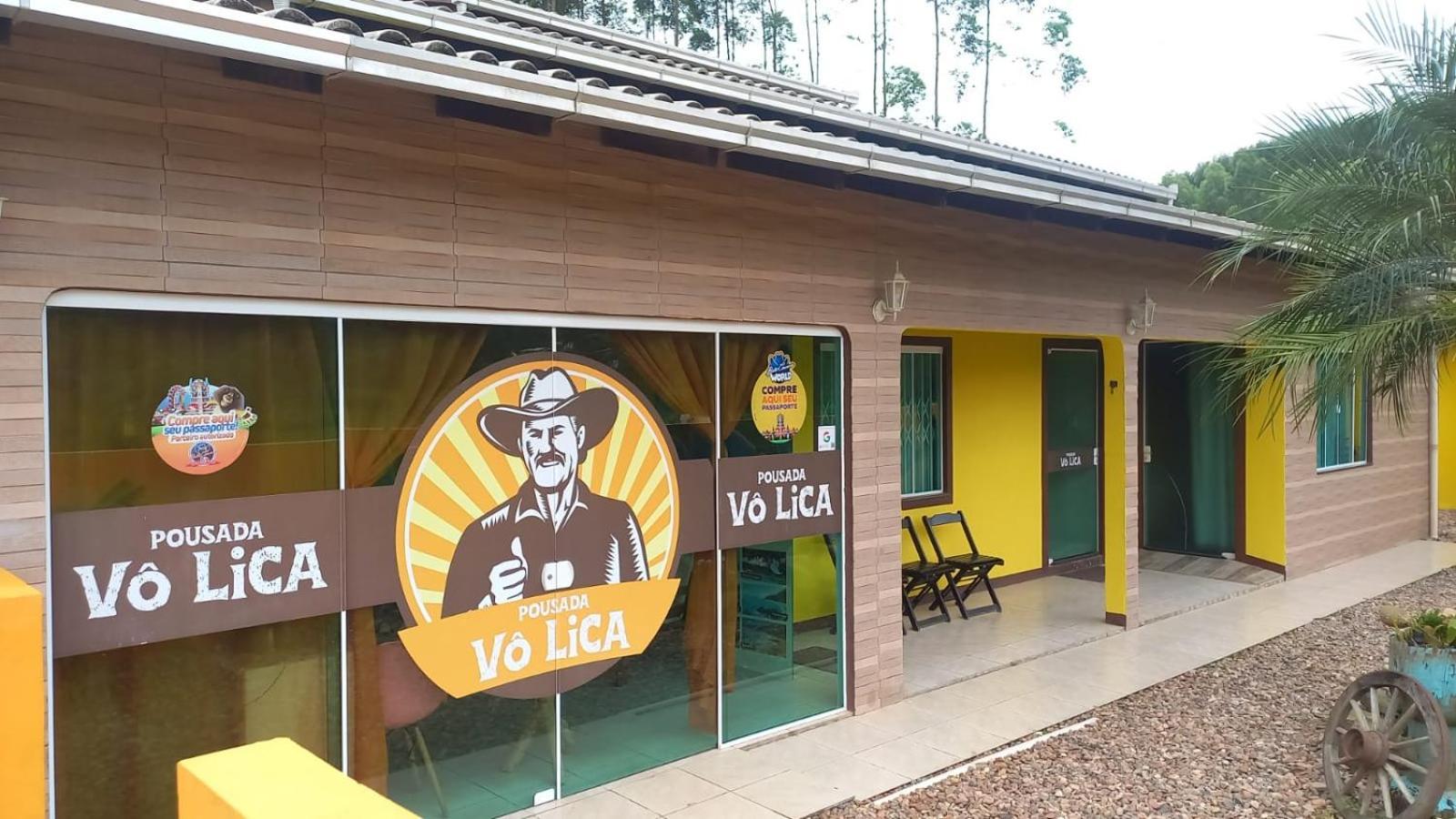 Pousada Vo Lica Com Piscina Penha  Zewnętrze zdjęcie
