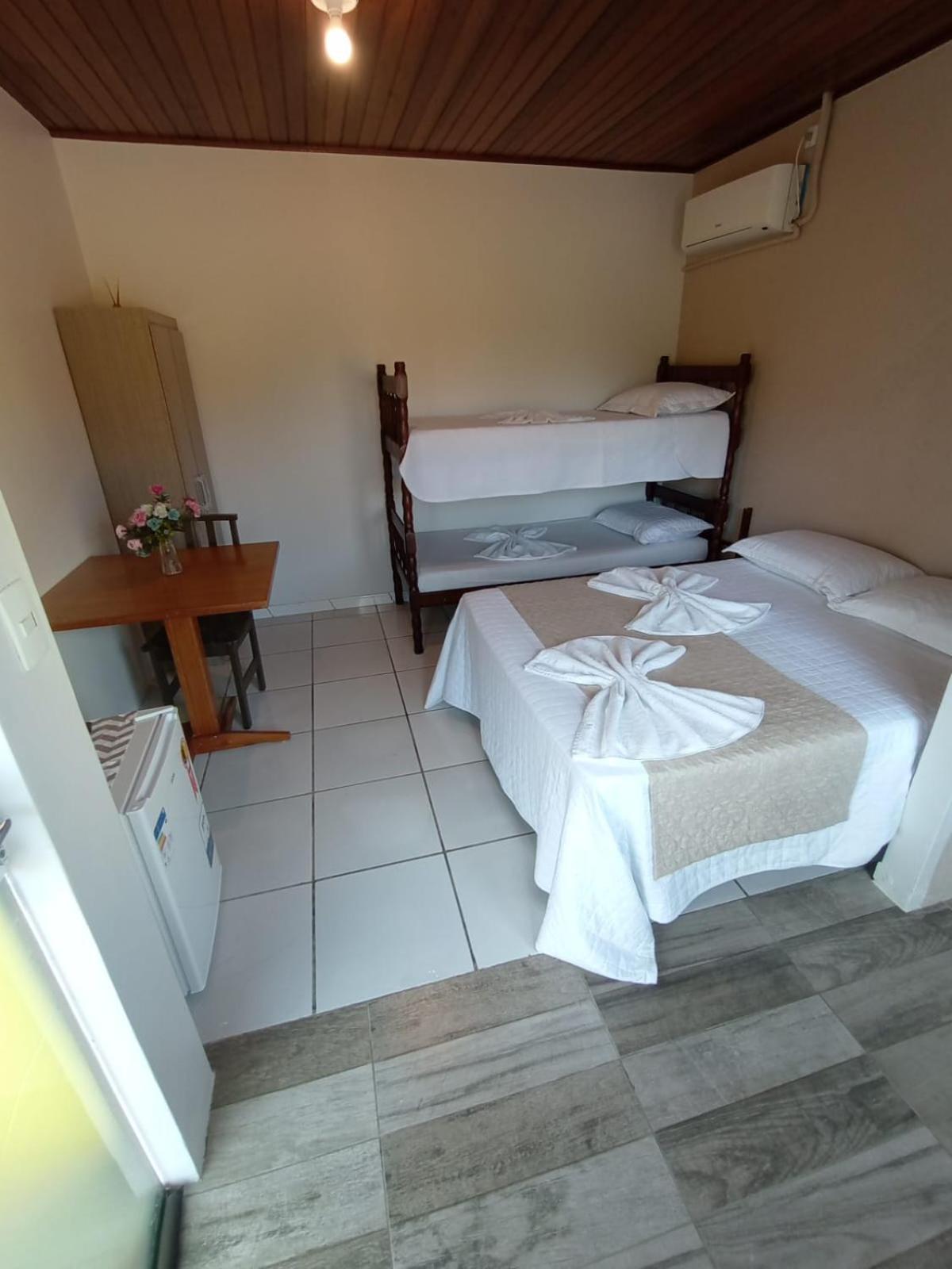 Pousada Vo Lica Com Piscina Penha  Zewnętrze zdjęcie